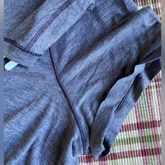 Lululemon Intended Crop Tee in Heathered Black Currant (purple) - Picture 4 of 7